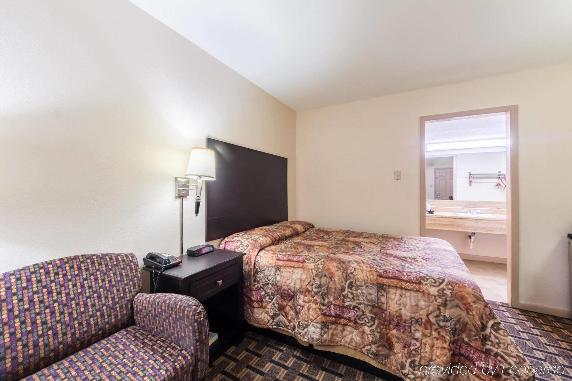 Rodeway Inn University Austin Exterior foto